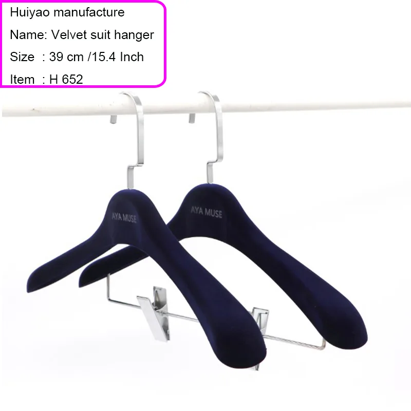 black matte rubber coated hanger 360 degree swivel chrome hook