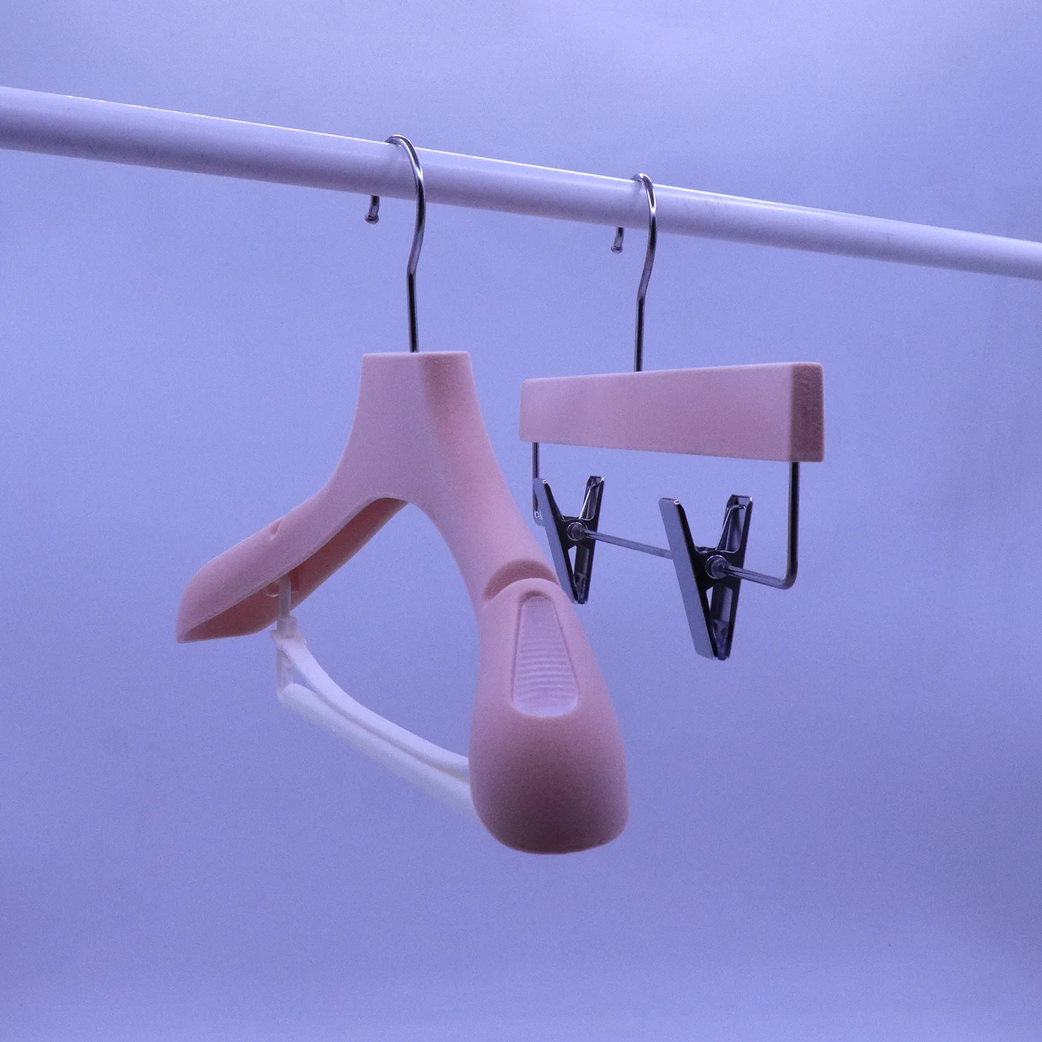 Premium custom display hanger