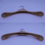 Luxury plastic suit coat hanger – Image 6
