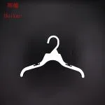 Children's PP white clothes hanger - Imagen 12
