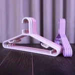 Custom Kids Clothing Hangers with Crossbar & Shoulder Notches (Wholesale Bulk) – Bild 6