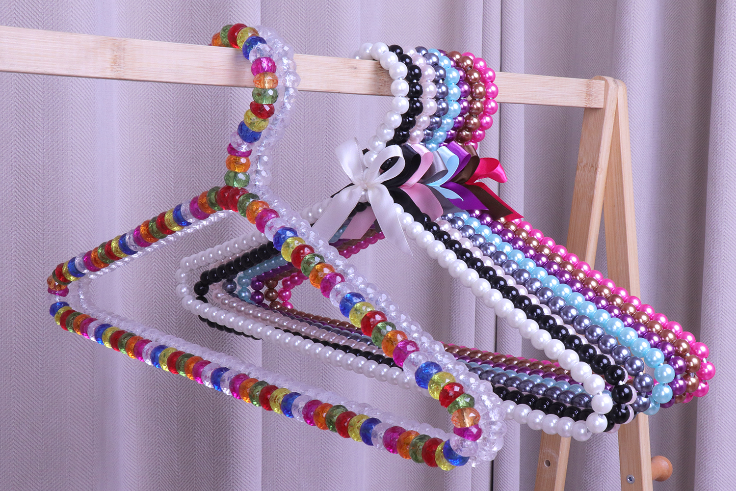 beads hanger