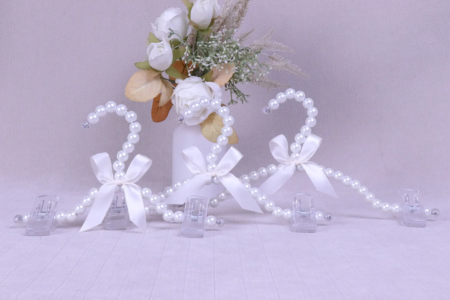 pants hangers with clips