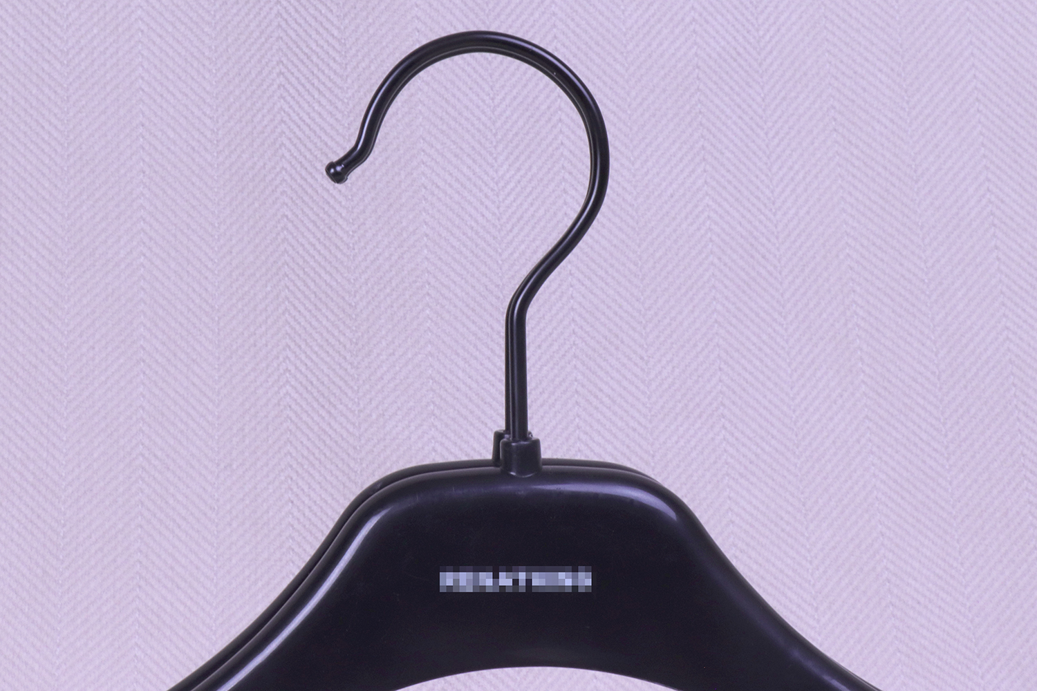 custom plastic hangers with logo