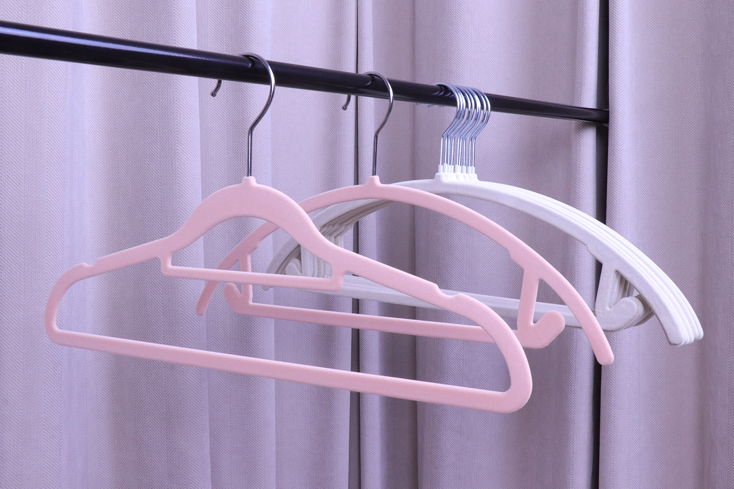 custom velvet hangers