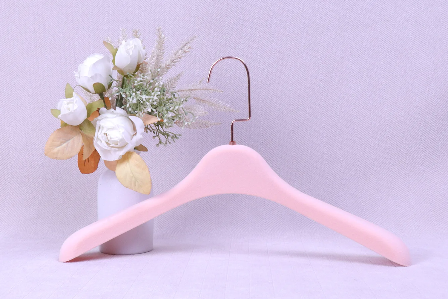 premium pink velvet hangers with rose gold hooks