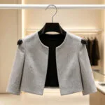 Lady's wide shoulder plastic hangers heavy duty - Image 4